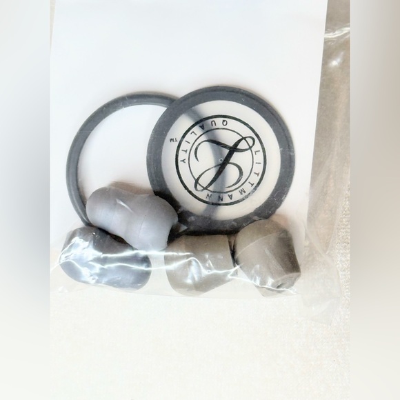 3M Littmann Cardiology III Stethoscope Gray Dual Head Adult Pediatric - Picture 10 of 13